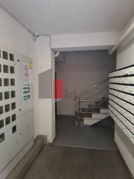 Piata Progresul, metrou Eroii Revolutiei, Sector 5, apartament 2 camere.