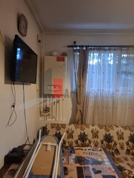 Piata Progresul, metrou Eroii Revolutiei, Sector 5, apartament 2 camere.