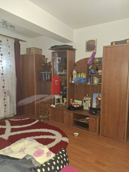 Piata Progresul, metrou Eroii Revolutiei, Sector 5, apartament 2 camere.
